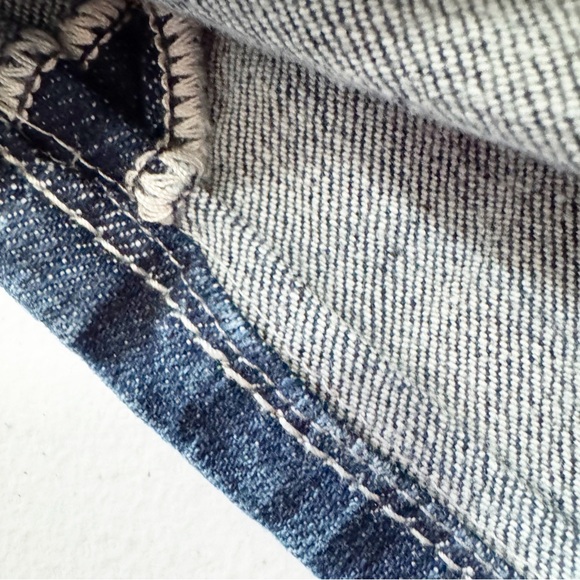 Miss Me Boot Cut Angel Wing Jeans 28 - Picture 5 of 14